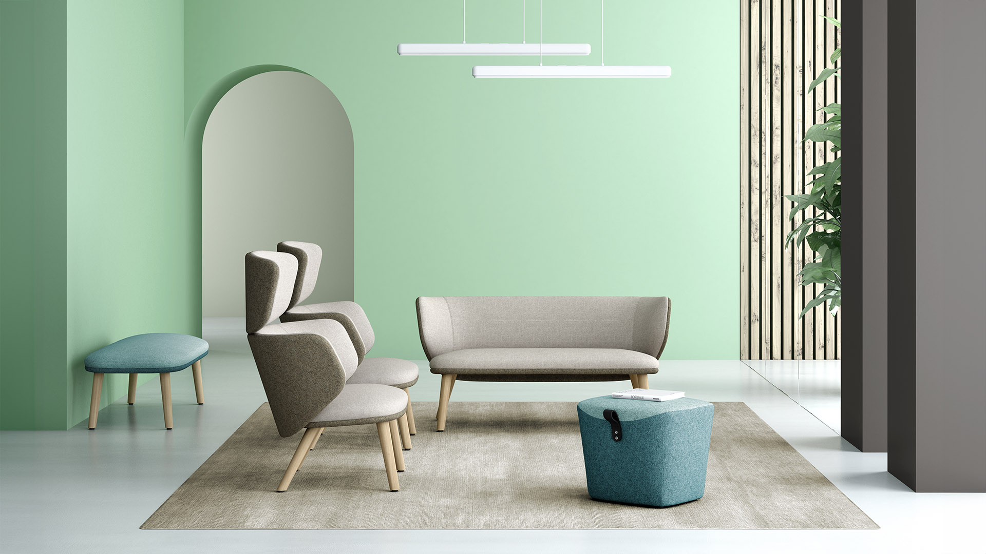 Poltrona lounge colorata con schienale alto in legno